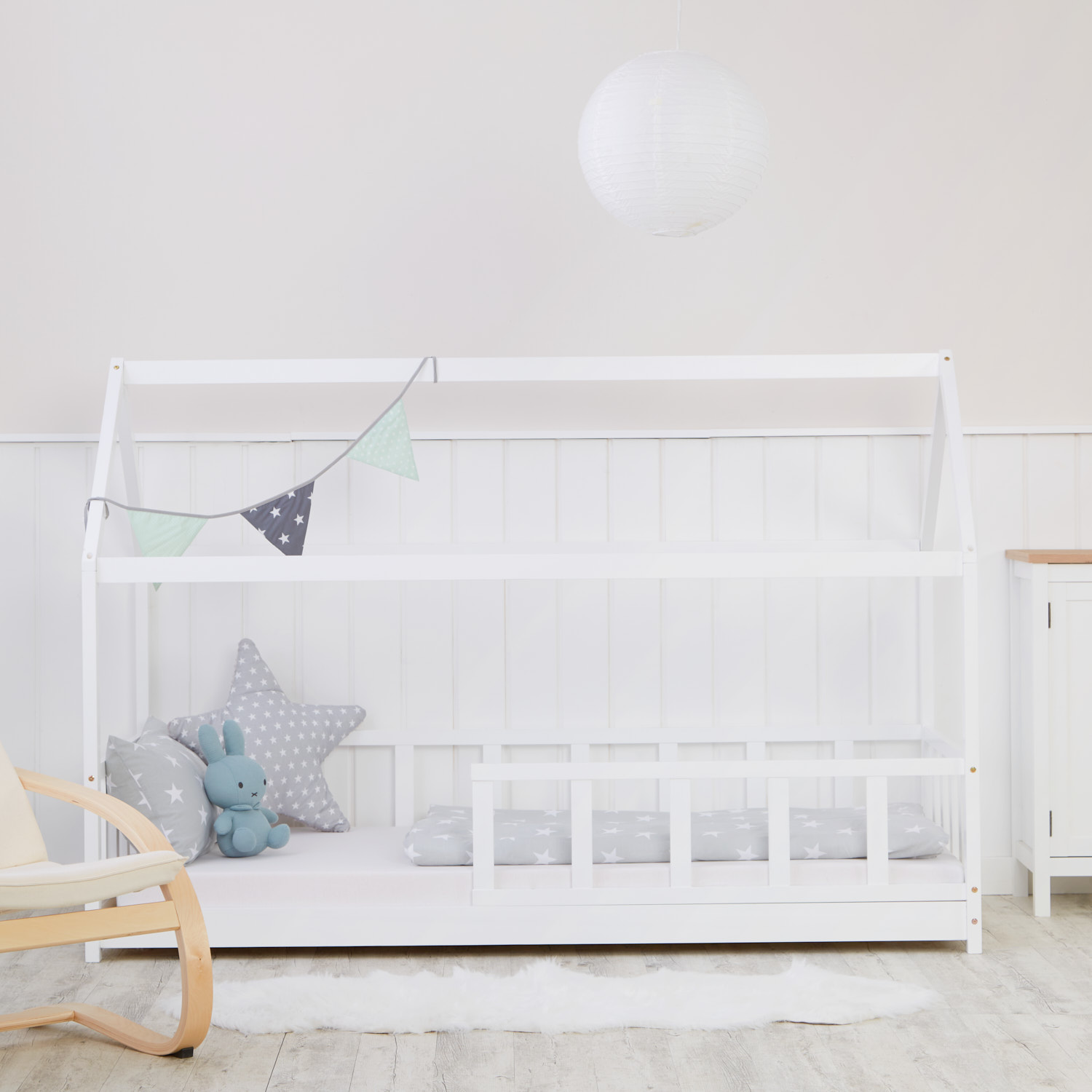 Children's Bed 90x200 cm White | House Bed with Fall Protection | Montessori | Single Bed | with Slatted Frame | Wood