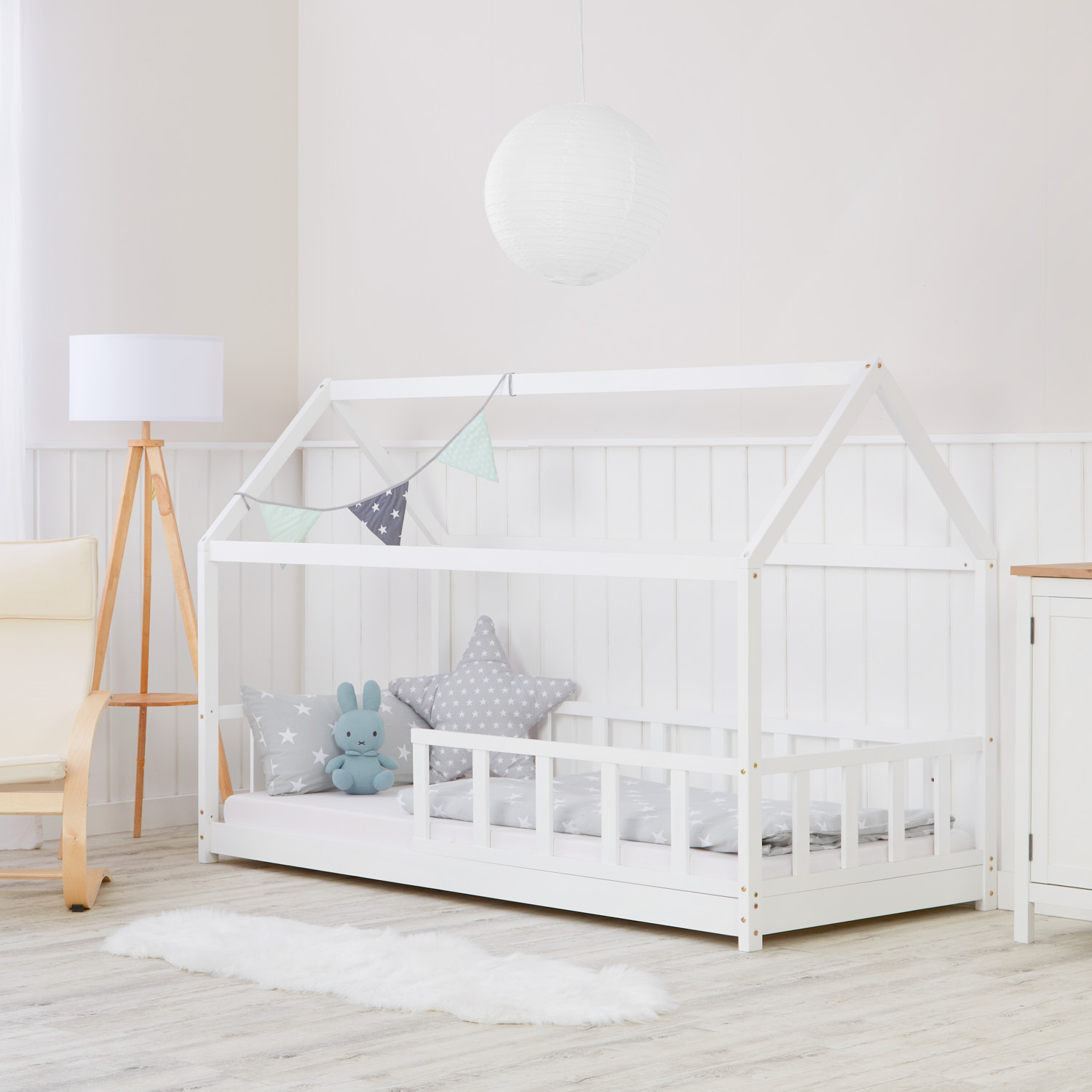 Children's Bed 90x200 cm White | House Bed with Fall Protection | Montessori | Single Bed | with Slatted Frame | Wood