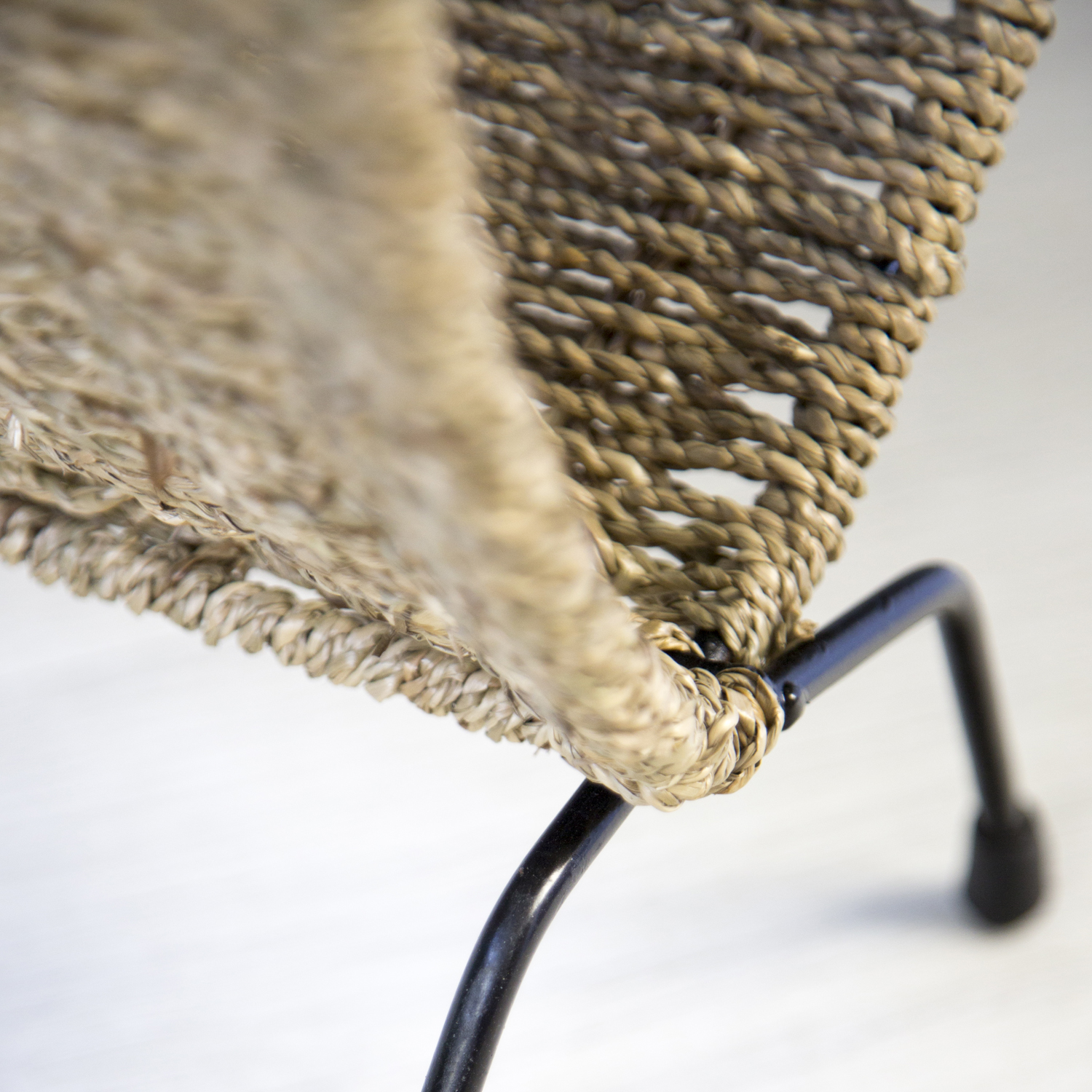 Newspaper stand magazine Holder Sea Grass