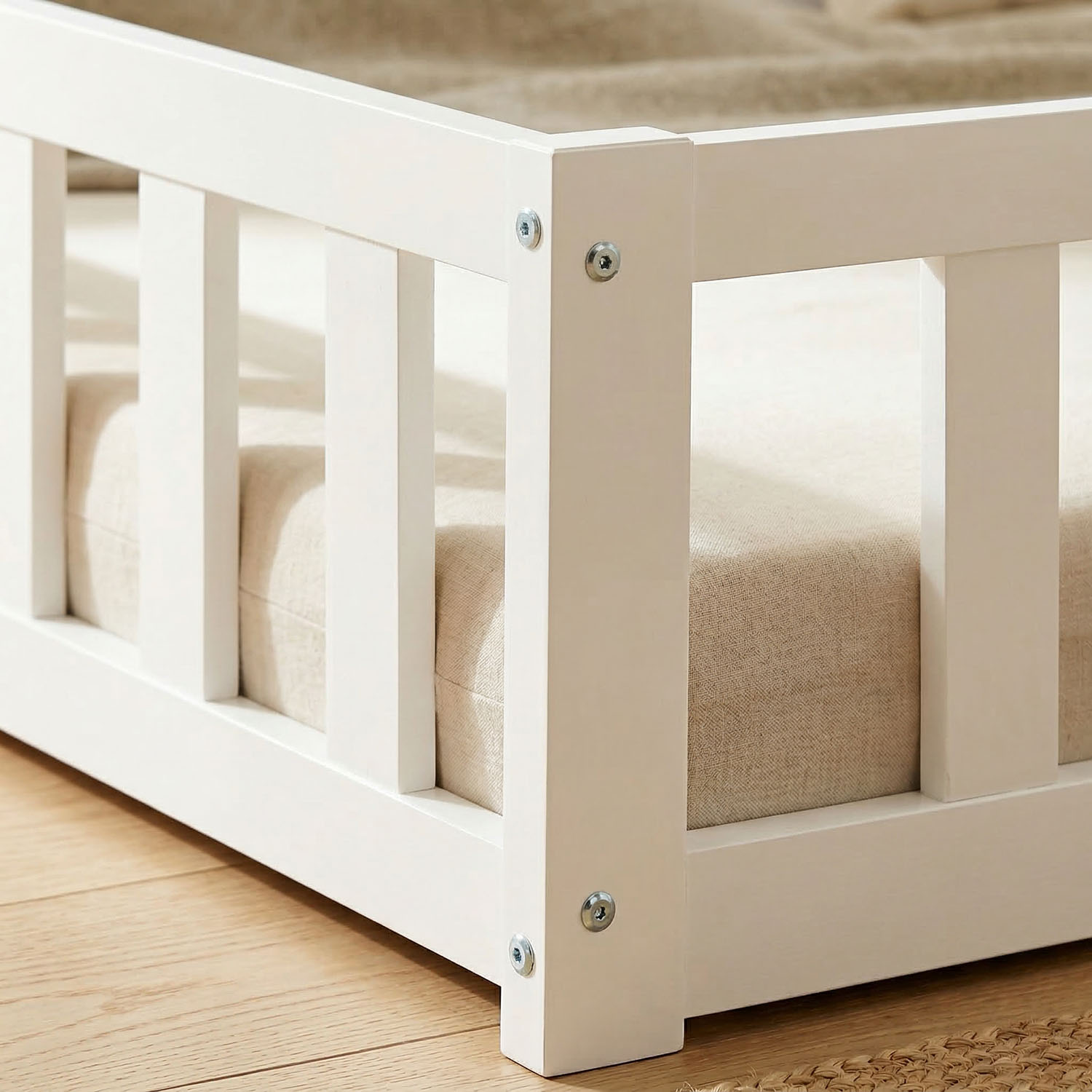 Montessori Crib 90x200 cm White, Includes Mattress & Slatted Base – Floor-Level Crib with Safety Rail Made of Solid Wood