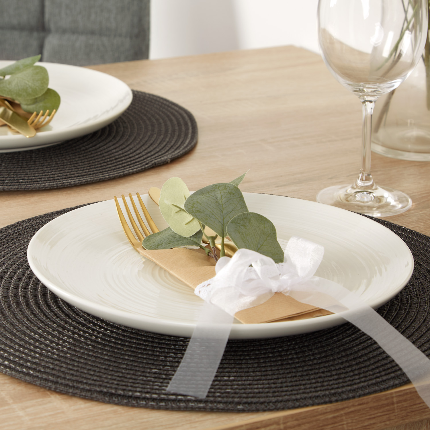 Dining set | 2-piece set upholstered chairs grey without armrest | dining table oak 80 x 80 cm