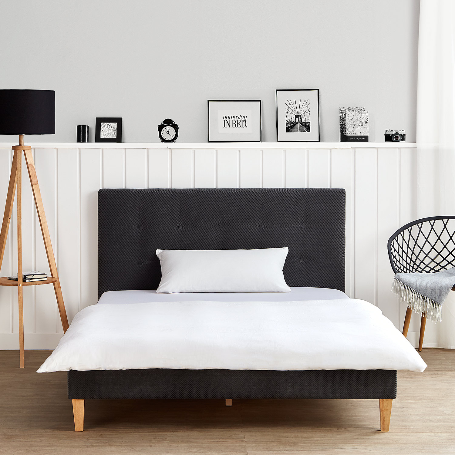 Small Double Bed 140x200 cm with Mattress Anthracite Velvet Upholstered Bed with Slatted Frame Fabric Bed Frame Grey