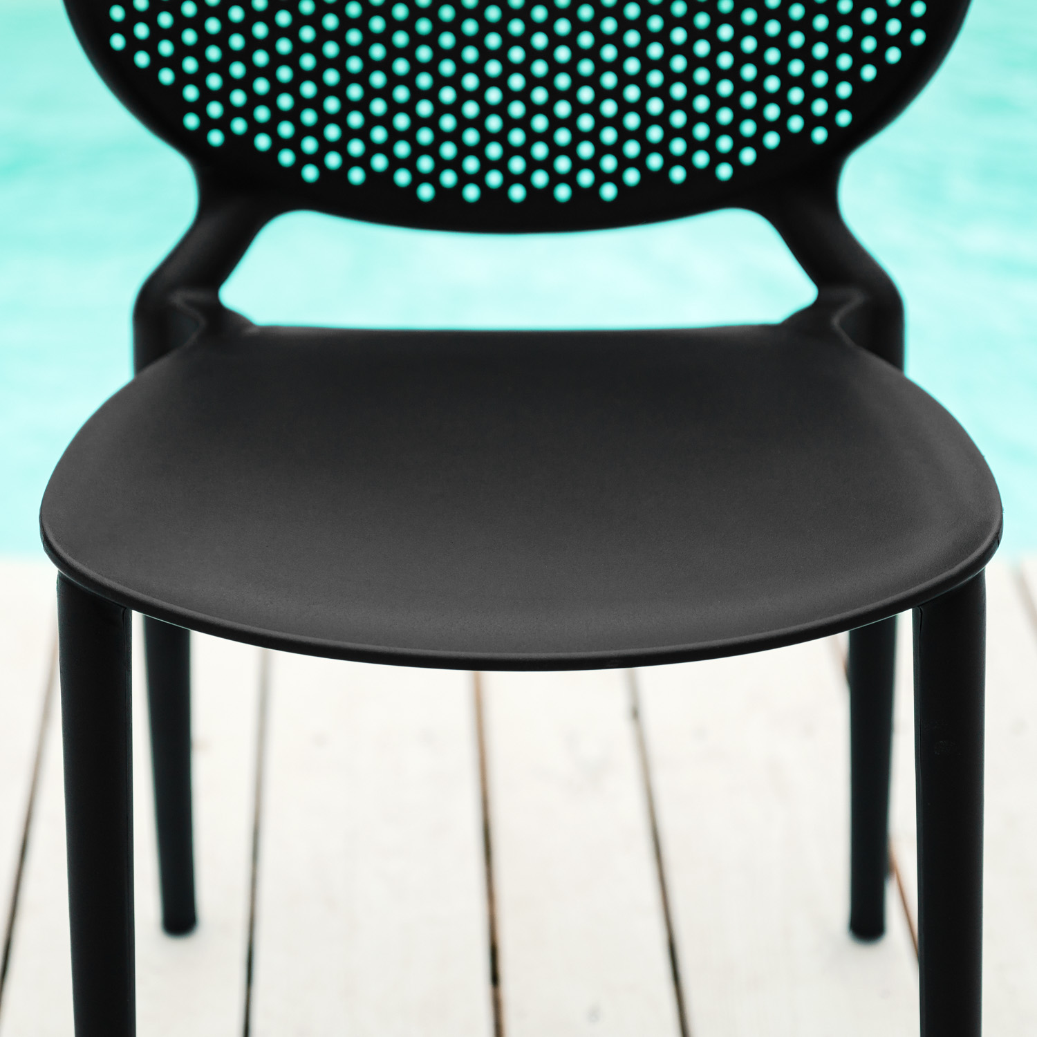 Modern Garden chair Set of 4 Black Camping chairs Outdoor chairs Plastic Stacking chairs Kitchen chairs