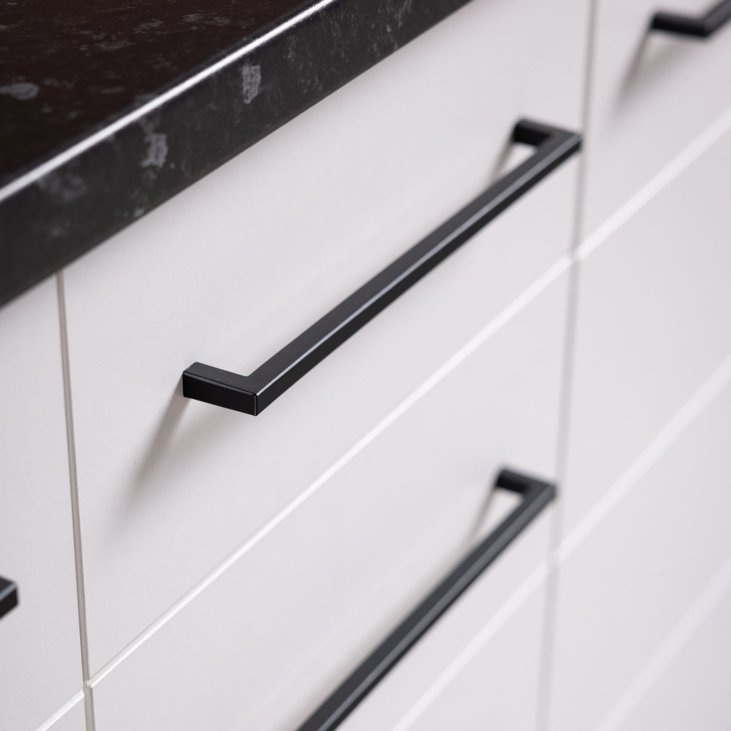 200 cm White Kitchen Unit – Modern Kitchen Unit Without Appliances, Featuring Storage Space
