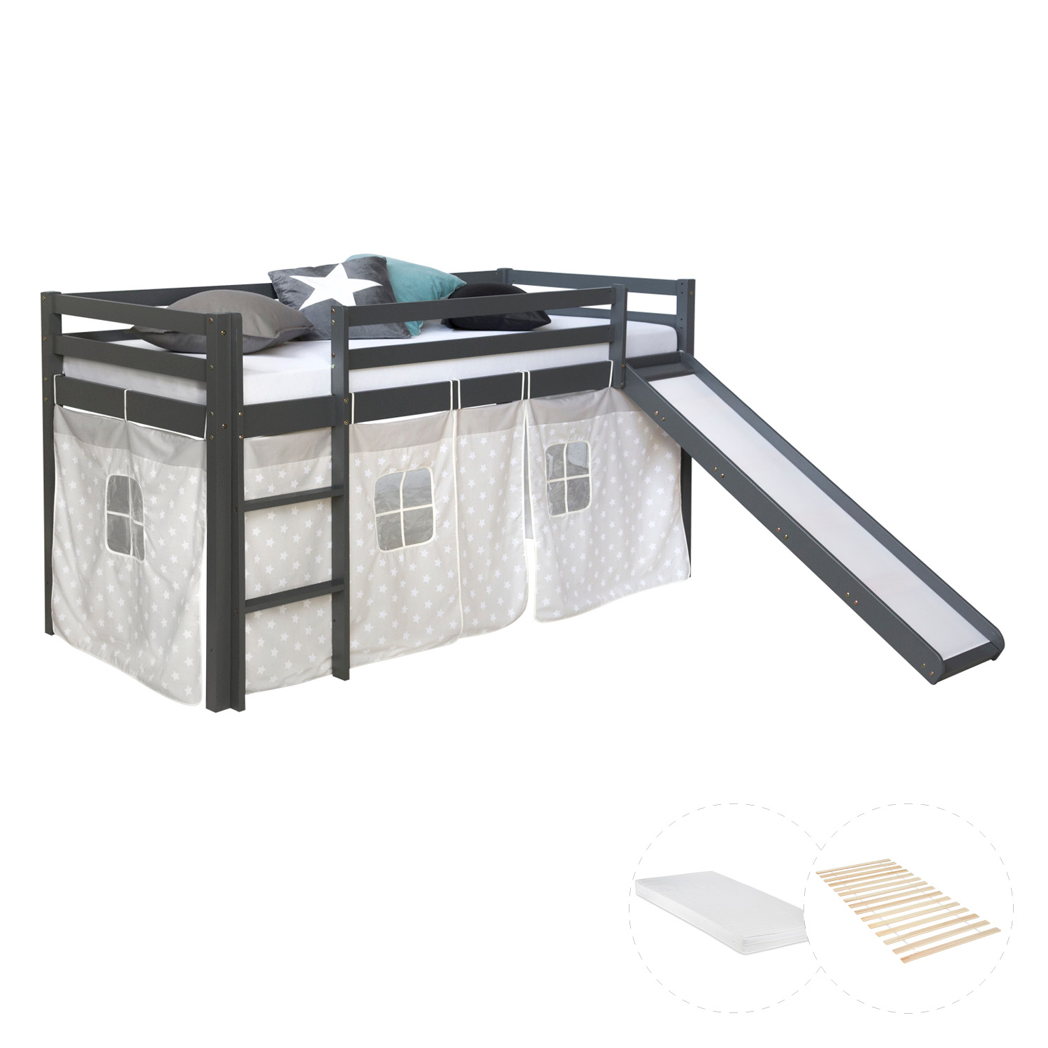 Kinderhochbett in Grau mit Elementen aus Kiefernholz, Lattenrost, Matratze, Rutsche, Spielvorhang und Sternenmotiv. Das dunkle Hochbett ist mit Stoffvorhängen unter der Liegefläche, Matratze und Kissen vor weißem Hintergrund abgebildet. Leiter, Schutzleis