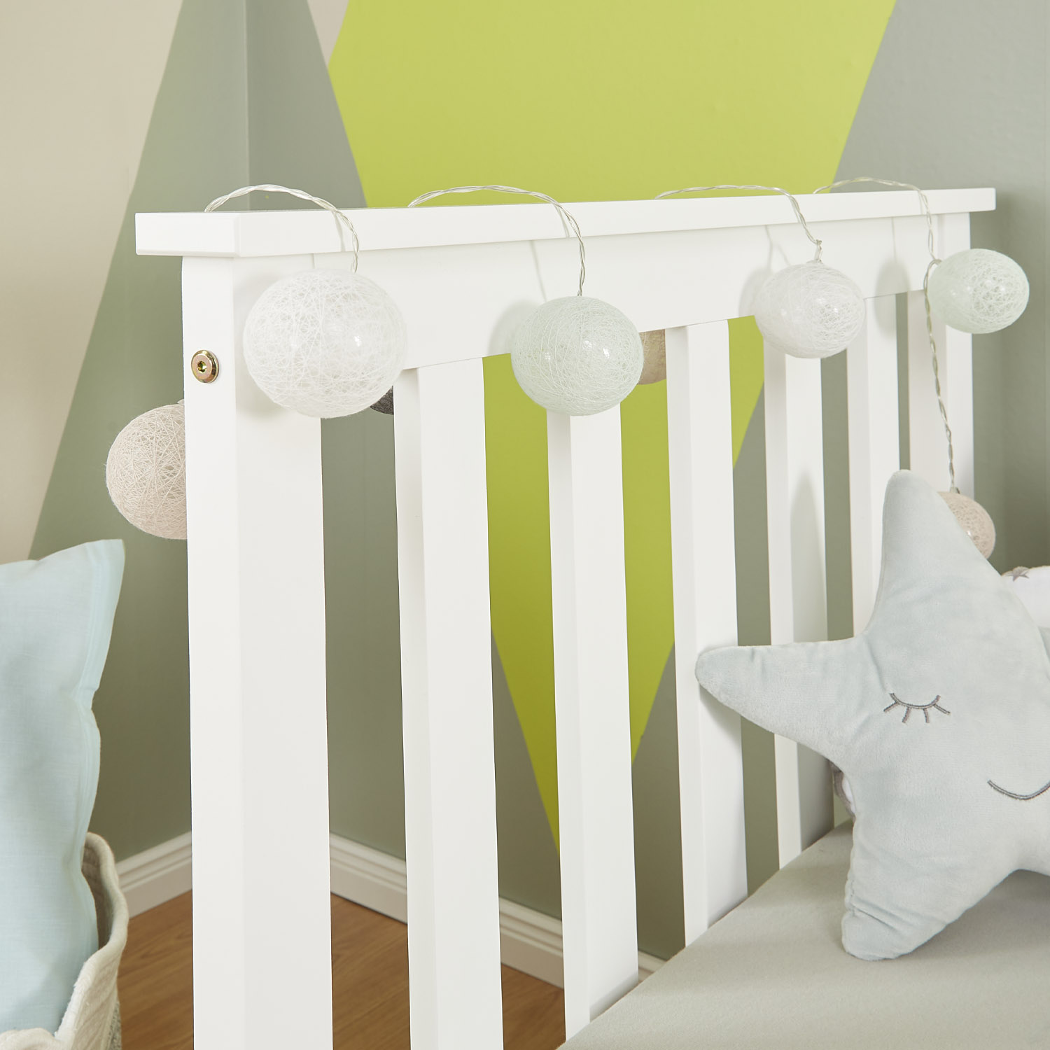 Children's Bed 70x140 cm White | Single Bed | with Slatted Frame | Wood