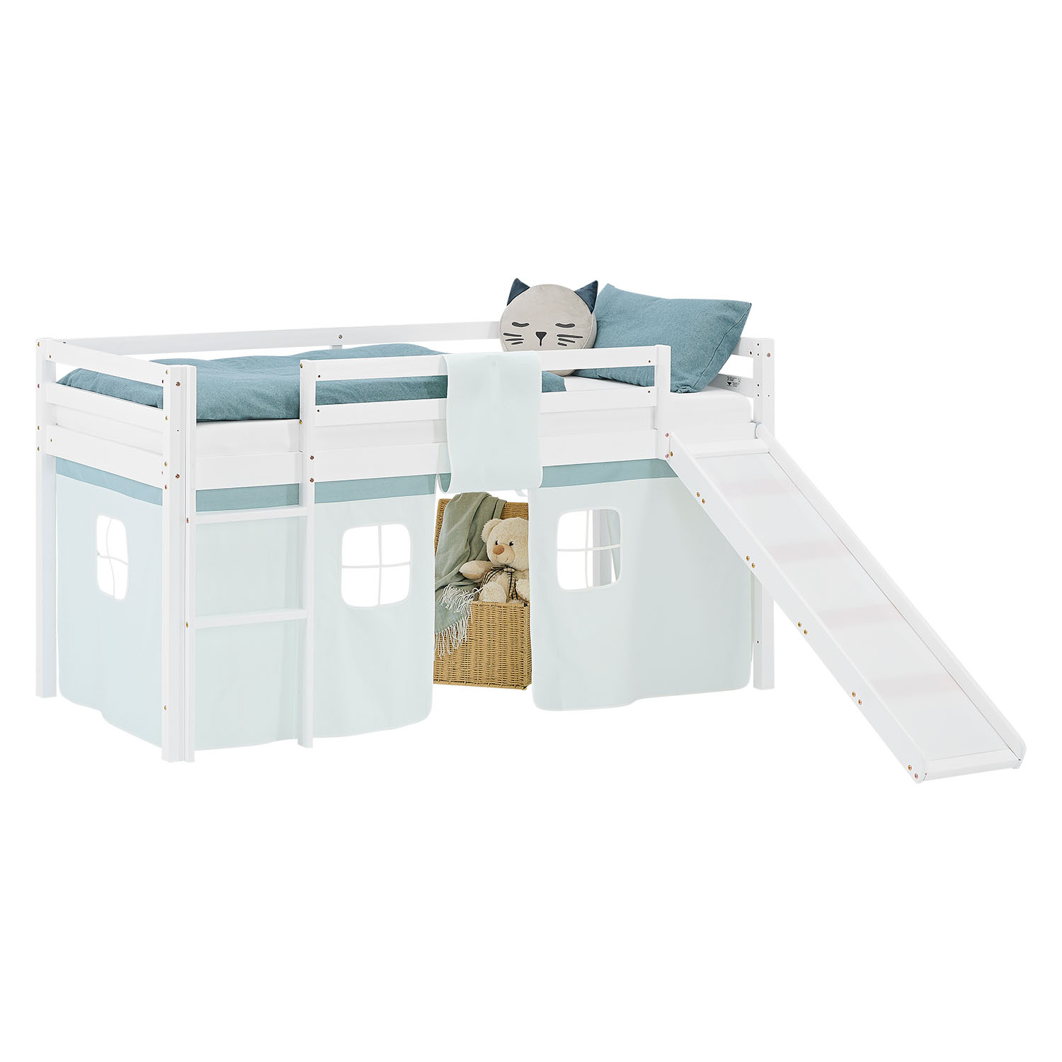 Kinderhochbett in Grün mit Elementen aus Kiefernholz, Lattenrost, Matratze, Rutsche und Spielvorhang. Das weiße Hochbett ist mit Matratze und Kissen vor weißem Hintergrund abgebildet. Sichtbar sind eine Leiter, seitliche Schutzgitter, ein Spielvorhang unt