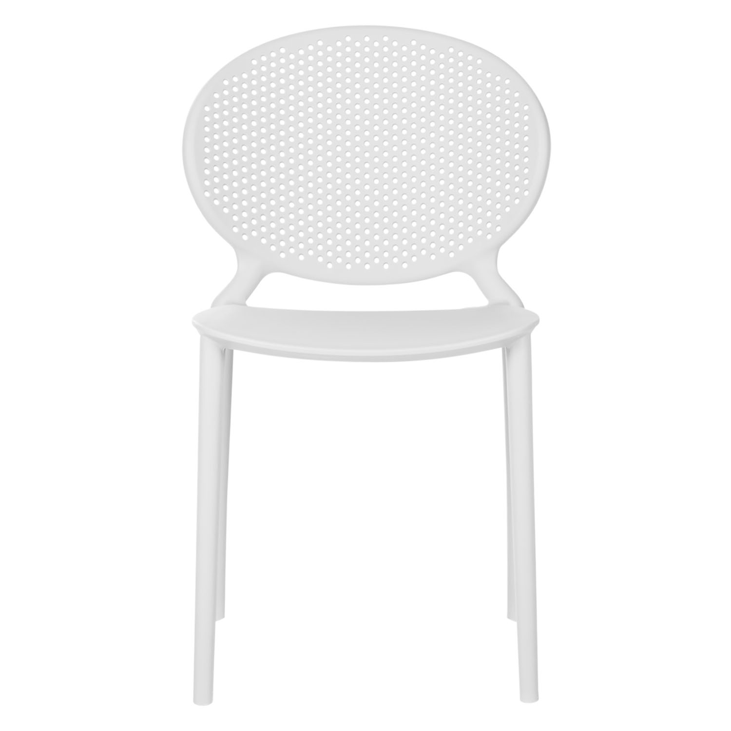 Gartenstuhl in Weiß mit Ausführung aus Kunststoff. Zwei Stühle mit ovalen fein durchbrochenen Rückenlehnen stehen auf einer Terrasse neben einem kleinen runden Tisch. Getränk, Grünpflanze und waagerechte Wandverkleidung sind sichtbar.