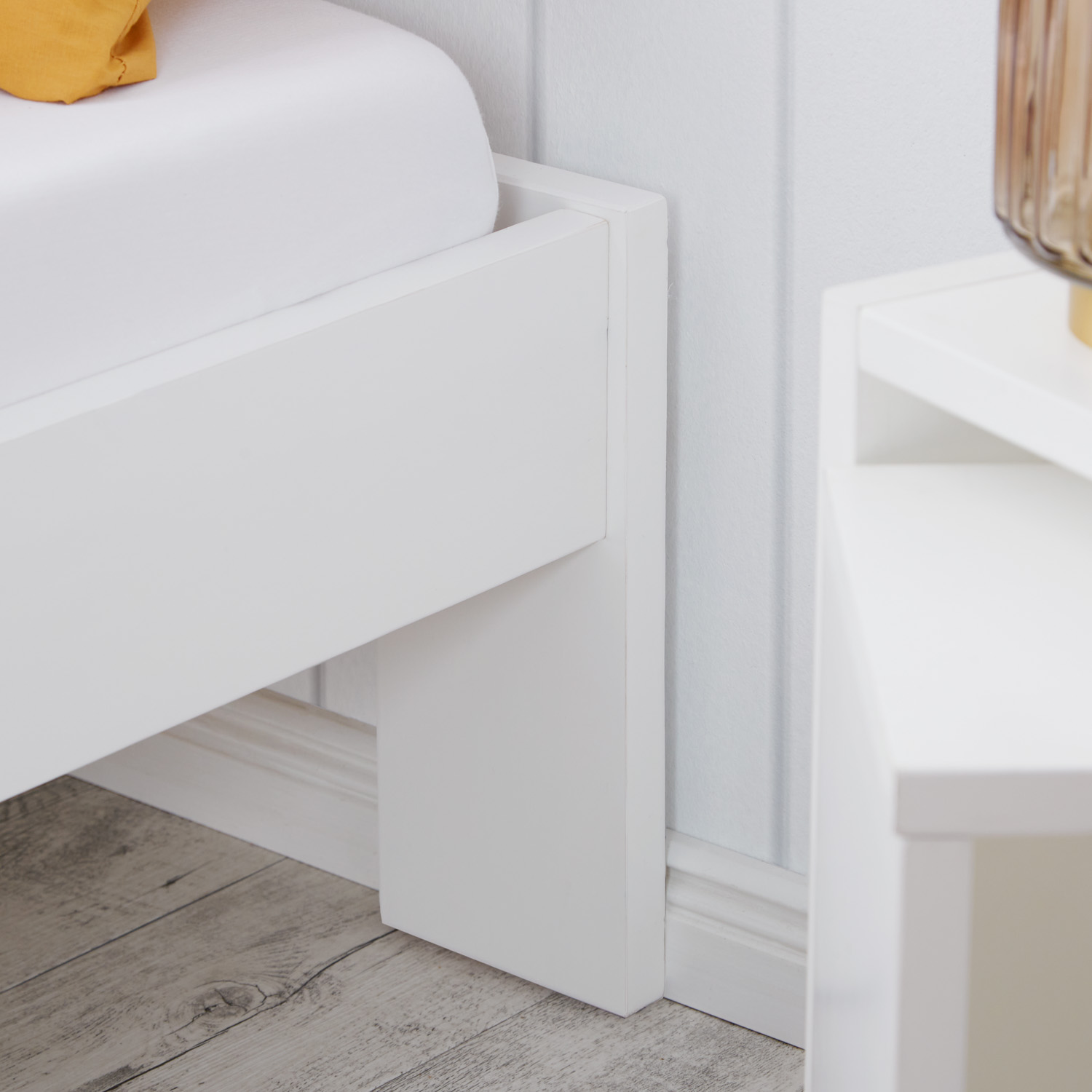 Wooden Bed 90x200 cm White | Single Bed | With Slatted Base | Solid Wood | Children's, Teen, or Guest Bedroom