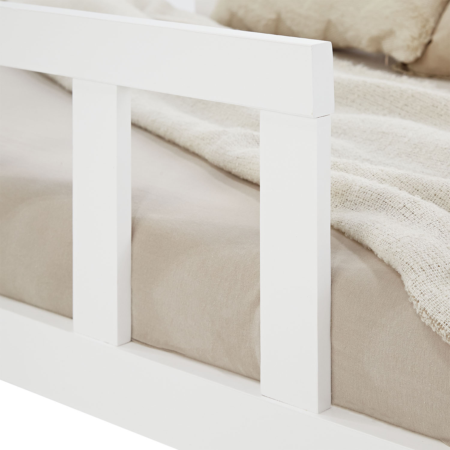 Children's Bed 90x200 White | Floor Bed with Mattress & Slatted Frame | with Fall Protection | Montessori