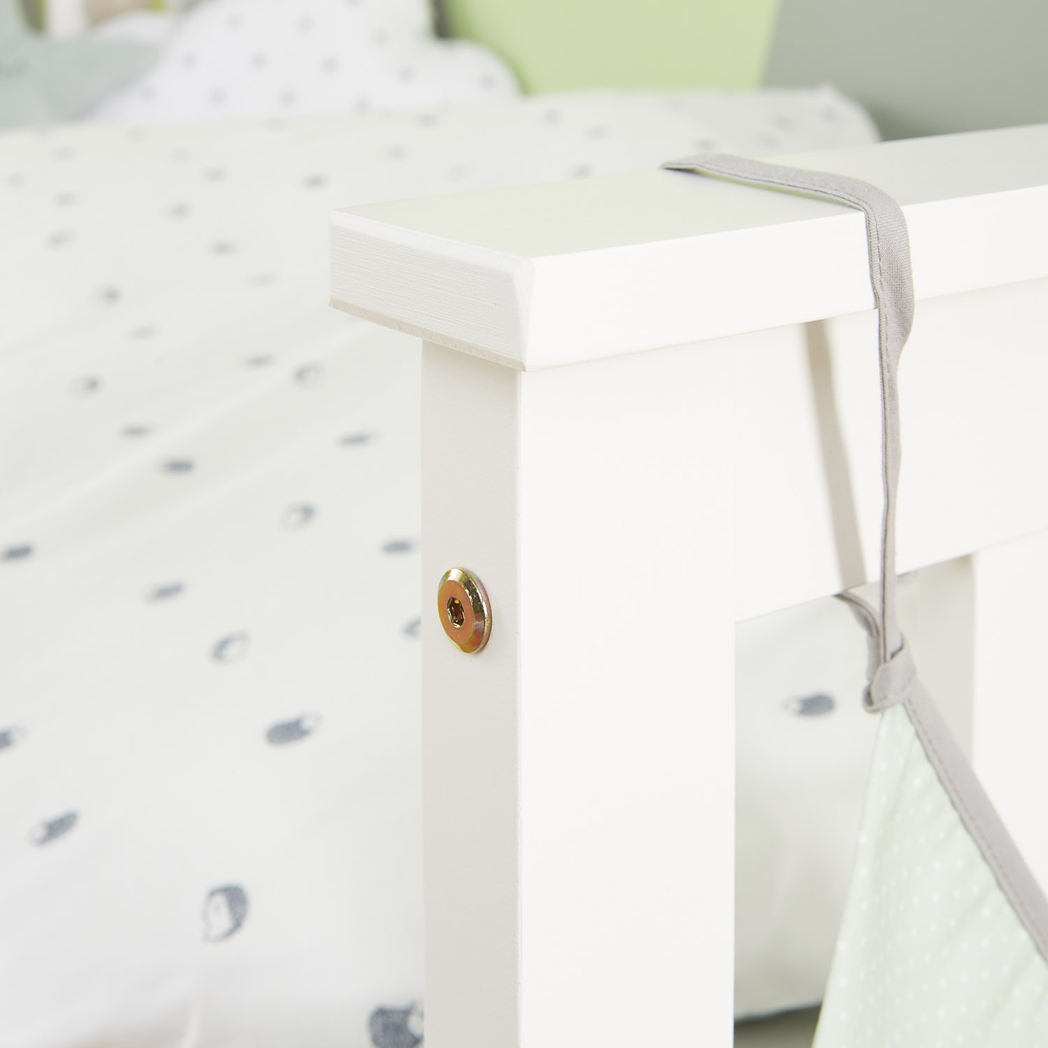 Children's Bed 70x140 cm White | Single Bed | with Slatted Frame | Wood