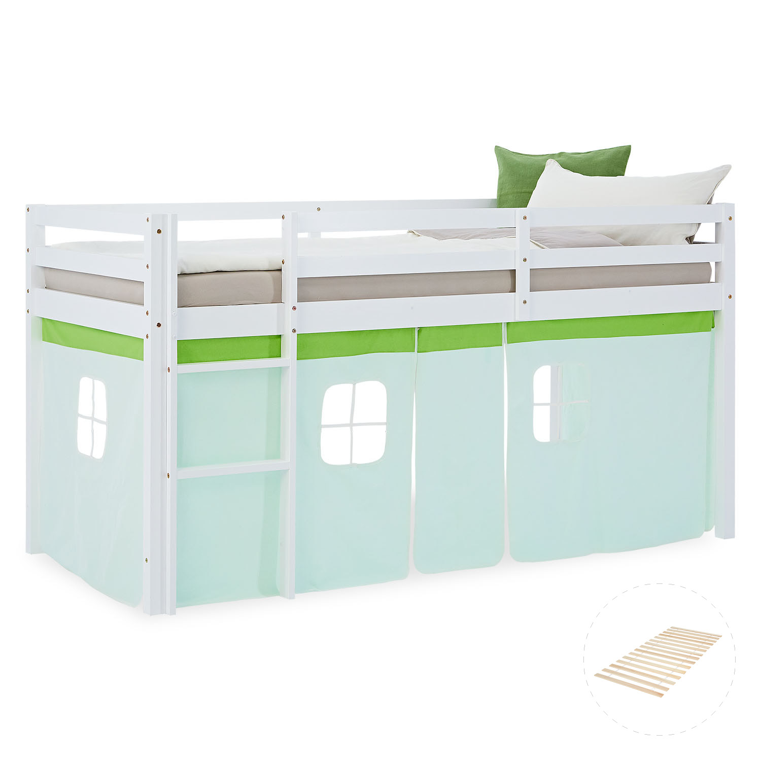 Kinderhochbett in Grün mit Elementen aus Kiefernholz, Lattenrost, Leiter und Spielvorhang. Der Artikel ist freigestellt auf weißem Hintergrund abgebildet. Sichtbare Details sind eine Leiter, seitliche Schutzgitter und ein Spielvorhang unter dem Bett.