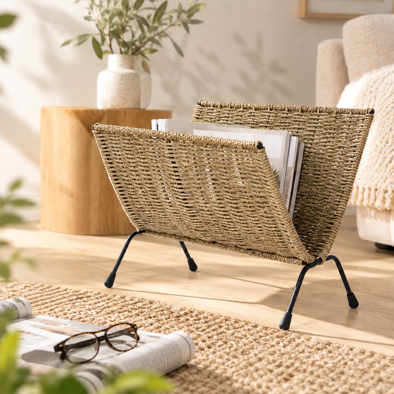 Newspaper stand magazine Holder Sea Grass