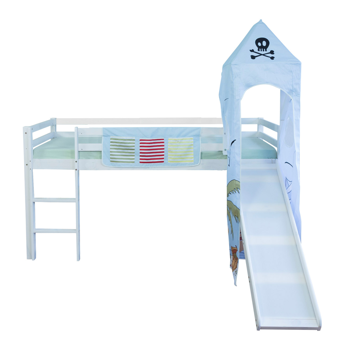Kinderhochbett in Blau mit Holzelementen, Rutsche, Leiter, Spielturm und Piratenmotiv. Der Artikel ist freigestellt auf weißem Hintergrund abgebildet. Sichtbare Details sind eine Leiter, seitliche Schutzgitter, eine Rutsche und ein Stoffturm mit spitzem D