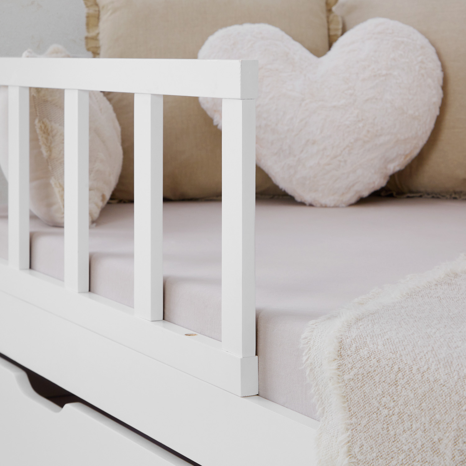 Children's Bed 90x200 cm White | House Bed with Fall Protection and Bed Drawer | Montessori | Single Bed | with Slatted Frame | Wood