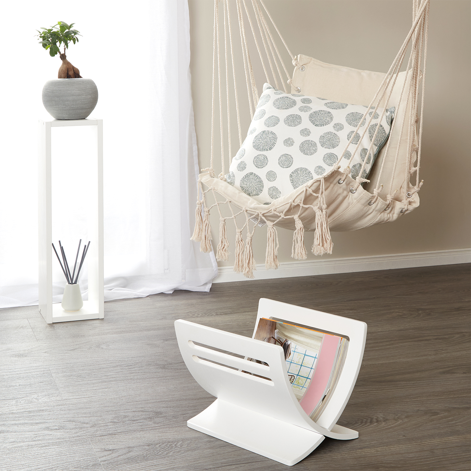 Newspaper Rack magazine holder white