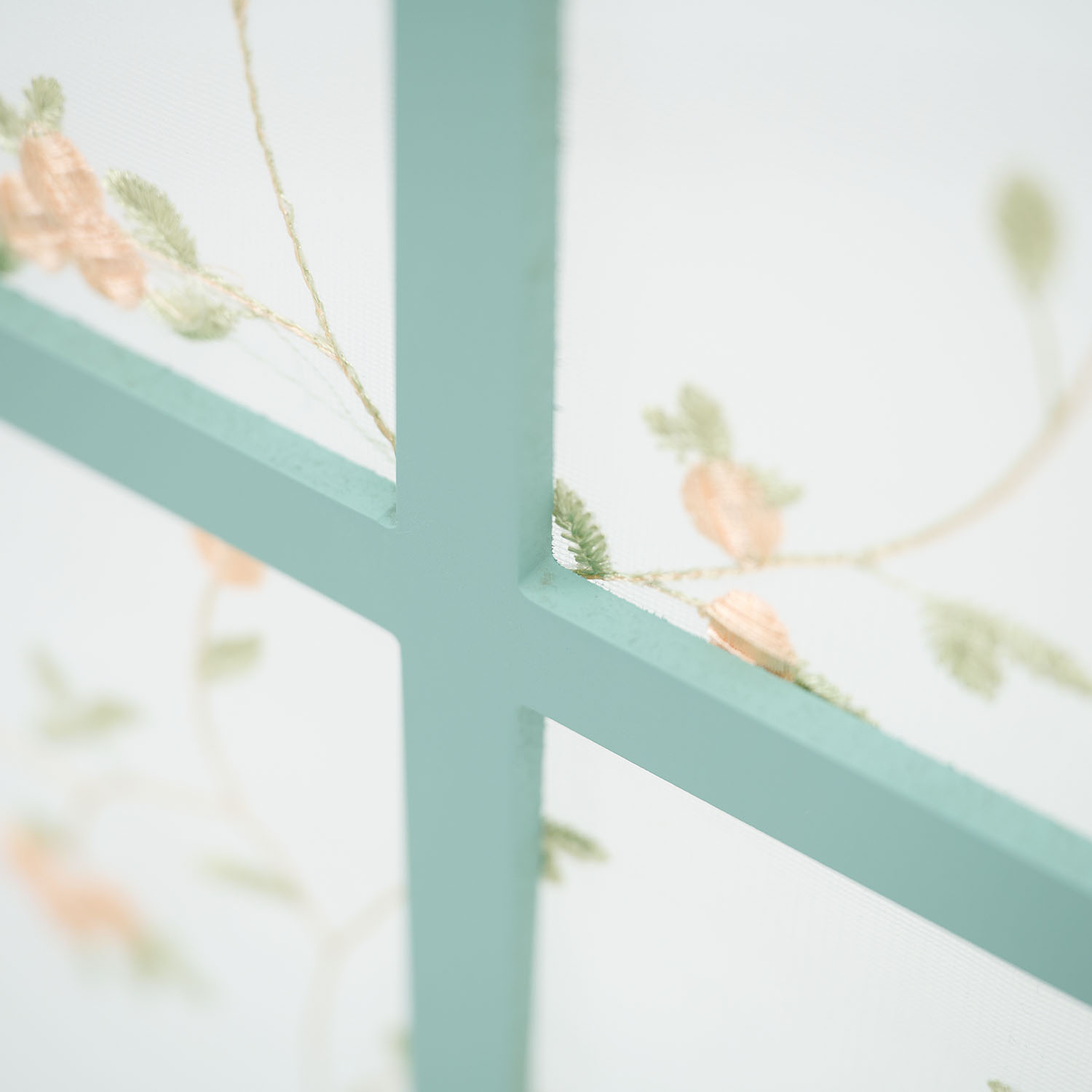 Turquoise Room Divider – 3-panel, country-style with floral pattern & fabric covering
