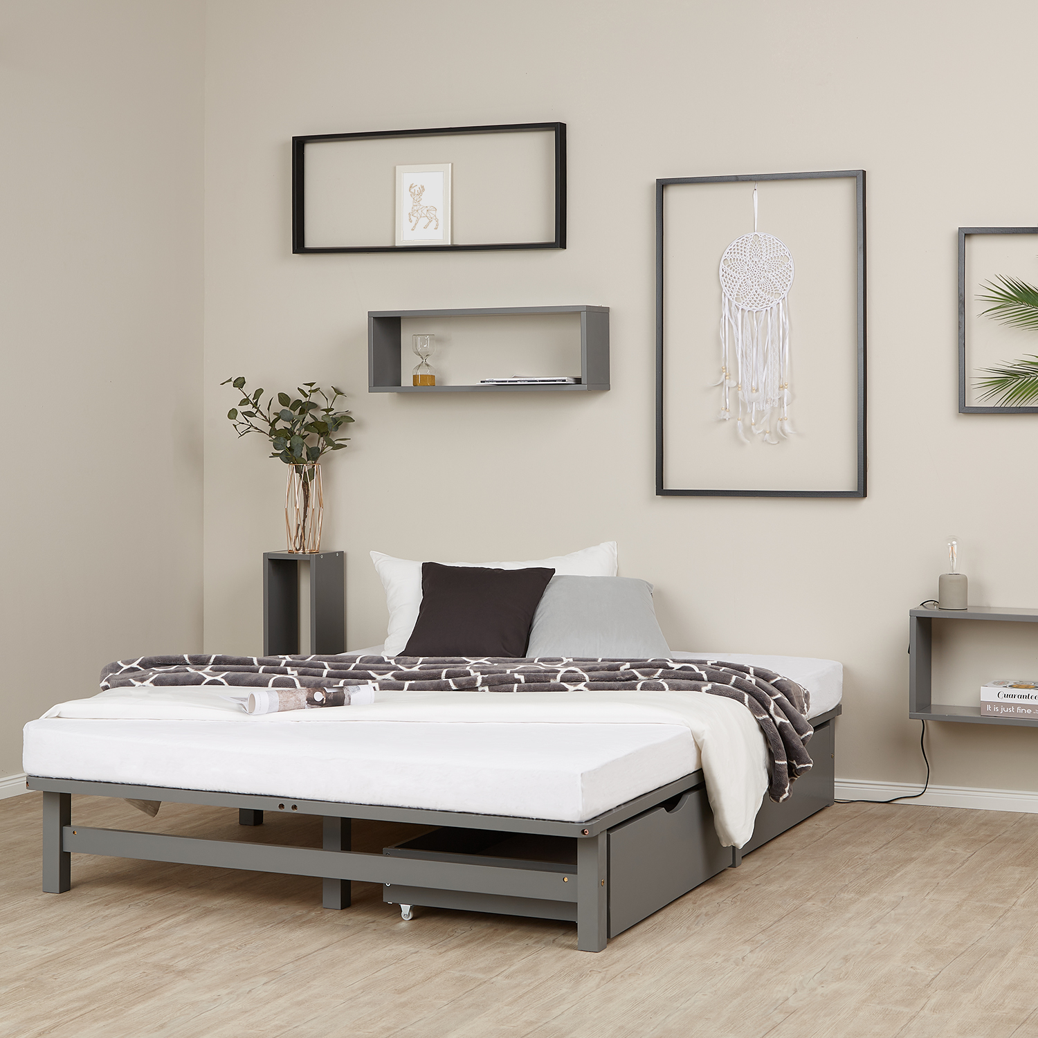 Lit palette 140x200 cm Lit en bois massif gris Meuble de palette Lit en bois Lit futon