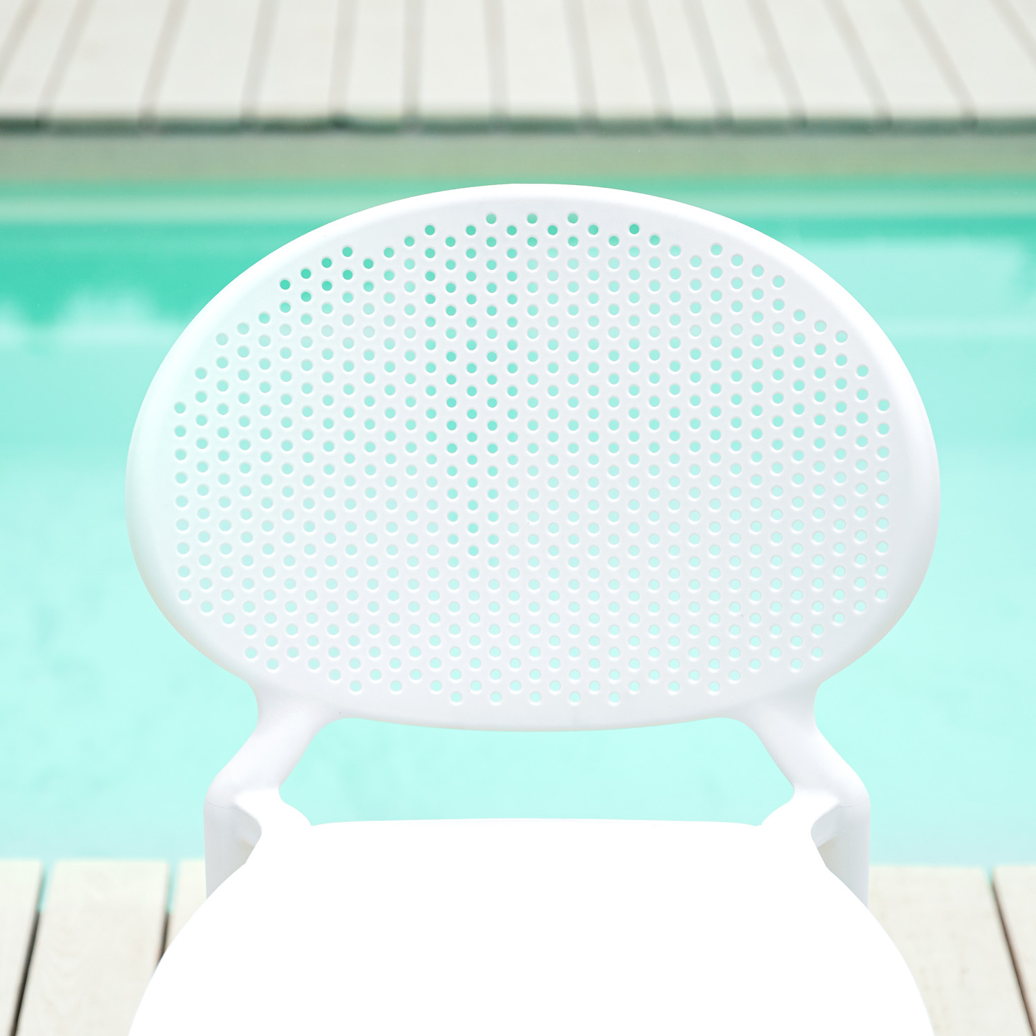 Modern Garden chair Set of 4 White Camping chairs Outdoor chairs Plastic Stacking chairs Kitchen chairs