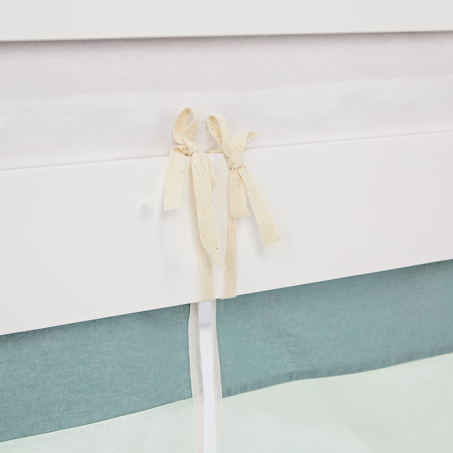 Loft Bed for Kids 90x200 cm White with Curtain in Mint Green | with Slatted Frame and Mattress