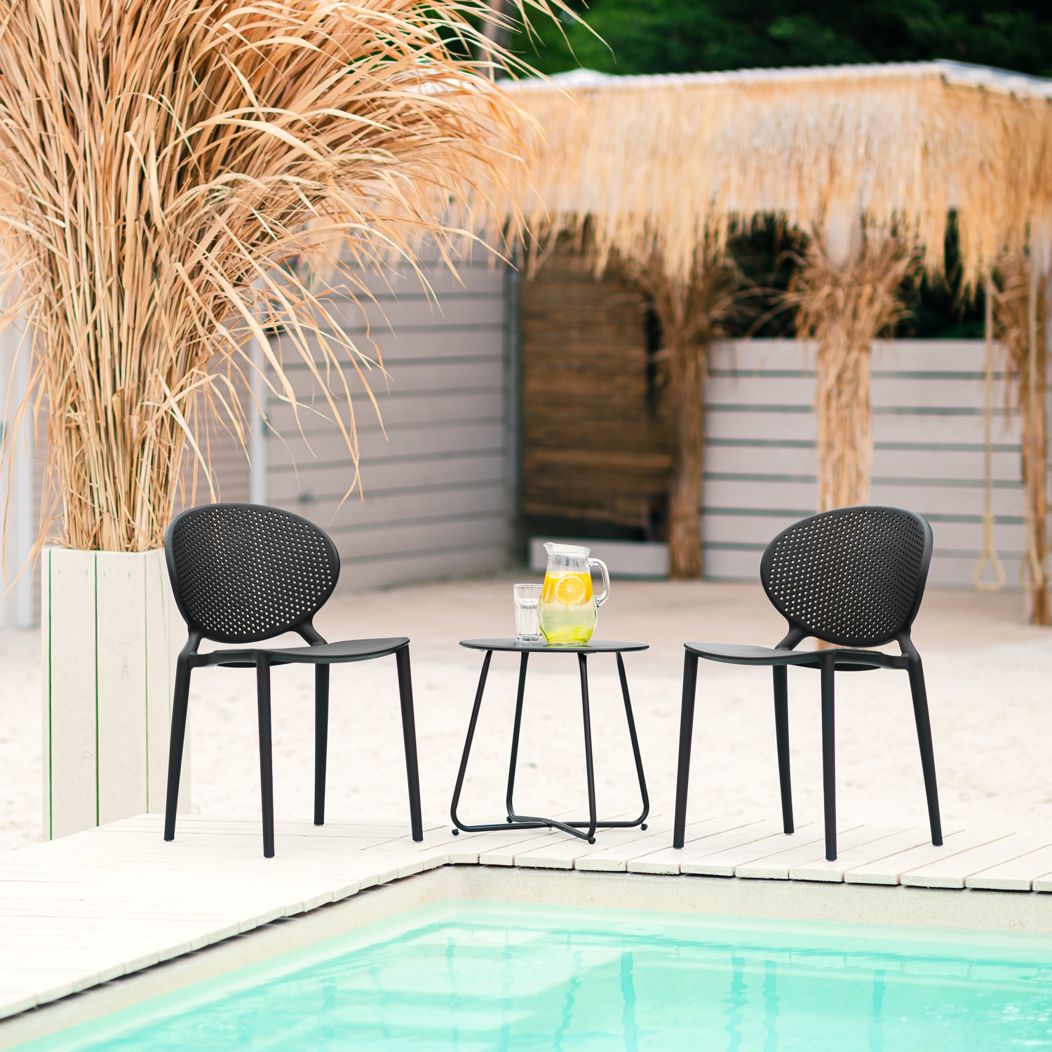 Modern Garden chair Set of 4 Black Camping chairs Outdoor chairs Plastic Stacking chairs Kitchen chairs