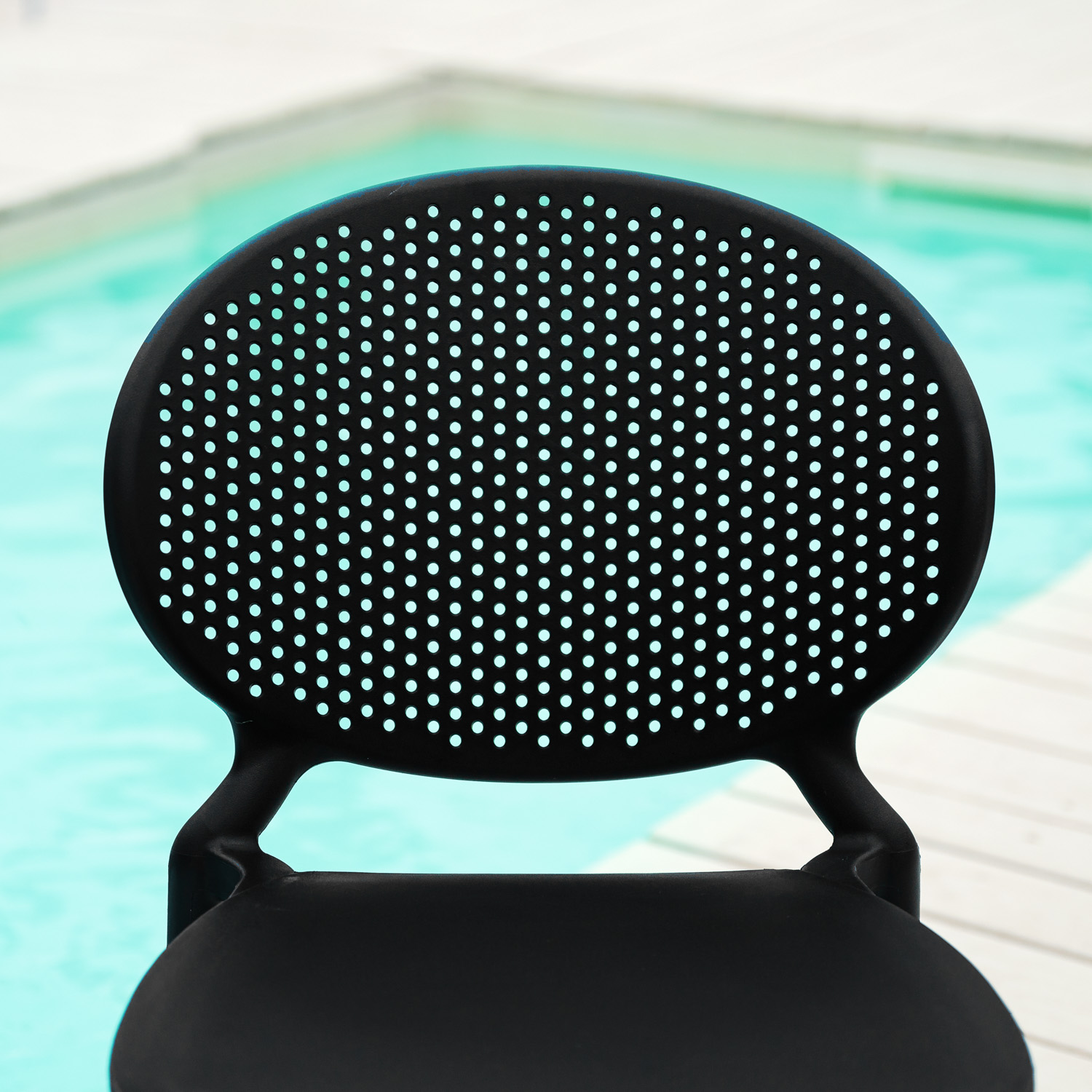 Modern Garden chair Set of 4 Black Camping chairs Outdoor chairs Plastic Stacking chairs Kitchen chairs