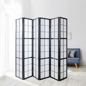 Paravent in Schwarz mit 6 beweglichen Elementen und Shoji-Design. Der Artikel ist freigestellt auf weißem Hintergrund abgebildet. Sichtbare Details sind mehrere gelenkig verbundene Paneele, ein regelmäßiges Holzraster und helle Paneelflächen.