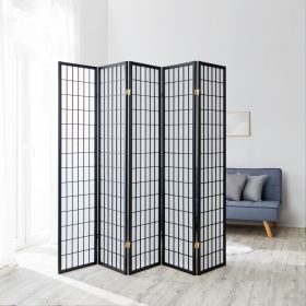 Paravent in Schwarz mit Holzelementen, 5 beweglichen Elementen und Shoji-Design. Der Artikel ist freigestellt auf weißem Hintergrund abgebildet. Sichtbare Details sind mehrere gelenkig verbundene Paneele, ein regelmäßiges Holzraster und helle Paneelfläche